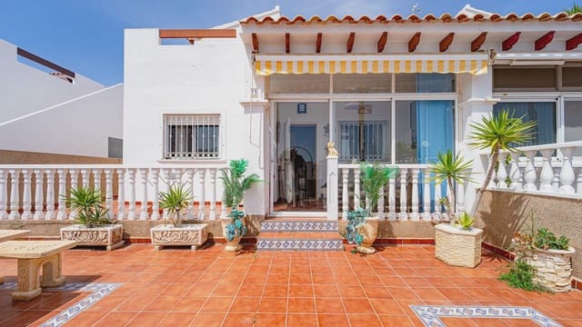 3 soverom Hus til salgs i Torrevieja med svømmebasseng garasje - € 265 000 (Ref: 9994467)