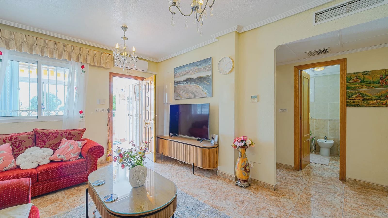 3 camera da letto Casa in vendita in Torrevieja con piscina garage - 265.000 € (Rif: 9994467)