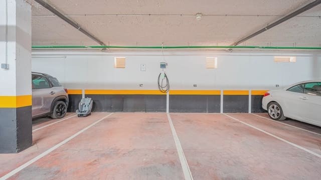 3 soveværelse Byhus til salg i Punta Prima, Torrevieja med swimmingpool garage - € 355.000 (Ref: 9994468)