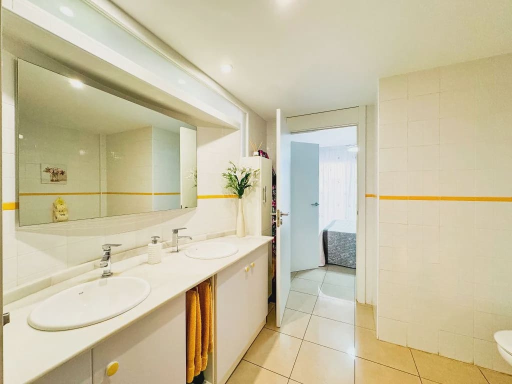 2 Zimmer Apartment zu verkaufen in Playa Flamenca mit Pool Garage - 260.000 € (Ref: 9994470)