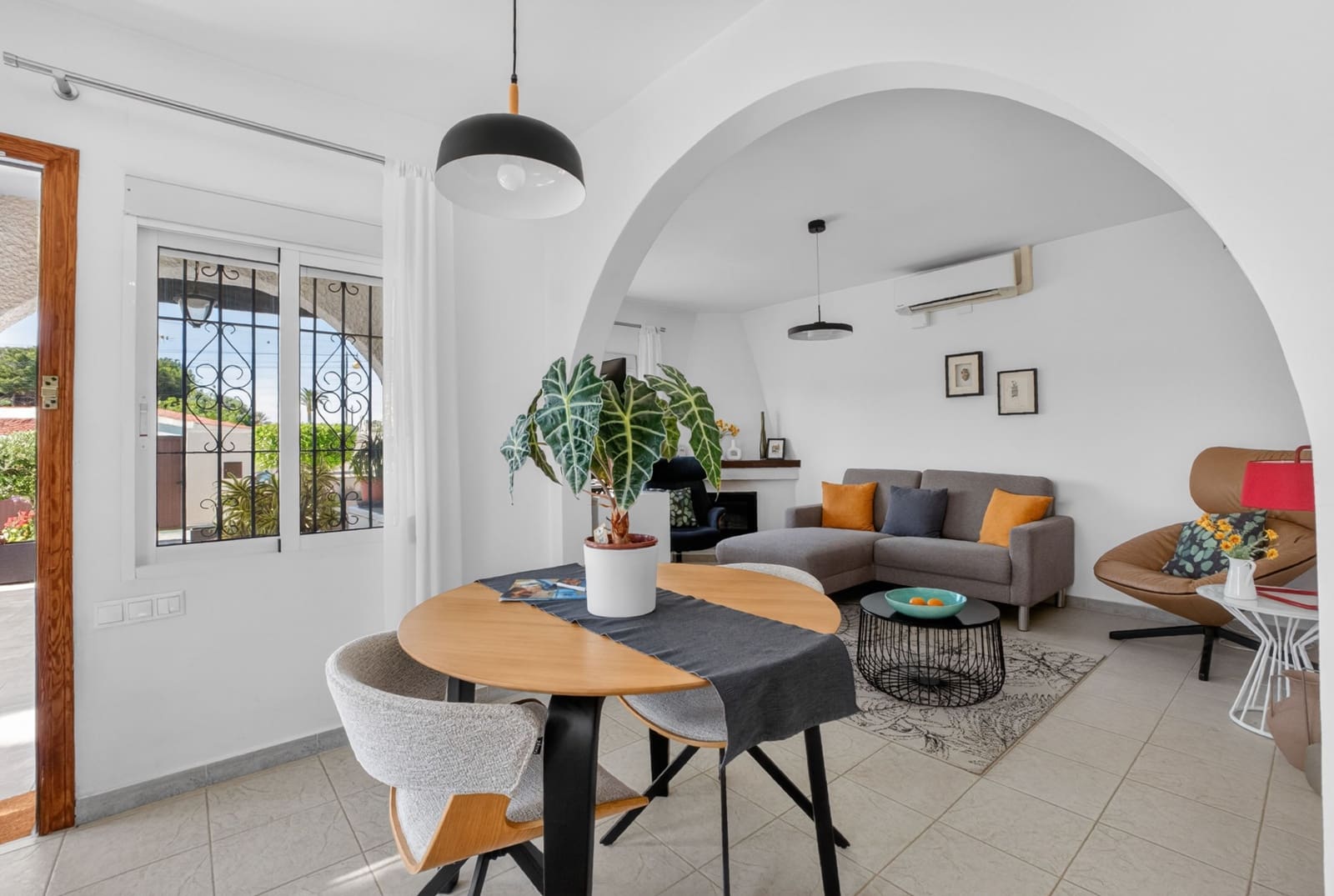 3 quarto Moradia para venda em Torrevieja com garagem - 399 000 € (Ref: 9995309)