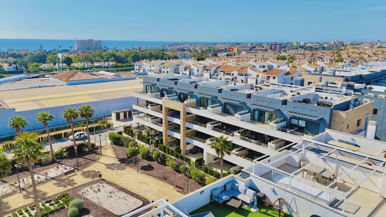 2 camera da letto Appartamento in vendita in Playa Flamenca con piscina - 420.000 € (Rif: 9995413)