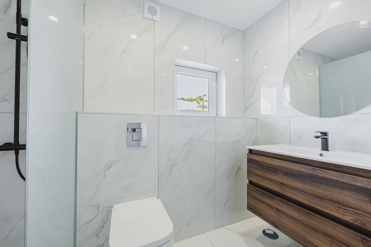 4 Zimmer Villa zu verkaufen in Ciudad Quesada mit Pool Garage - 580.000 € (Ref: 9995415)