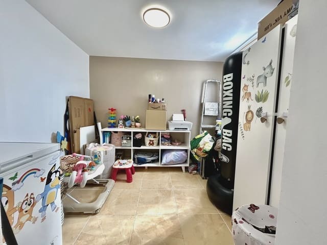 Chalet de 2 habitaciones en Villamartin, Orihuela en venta con piscina garaje - 218.000 € (Ref: 9995416)