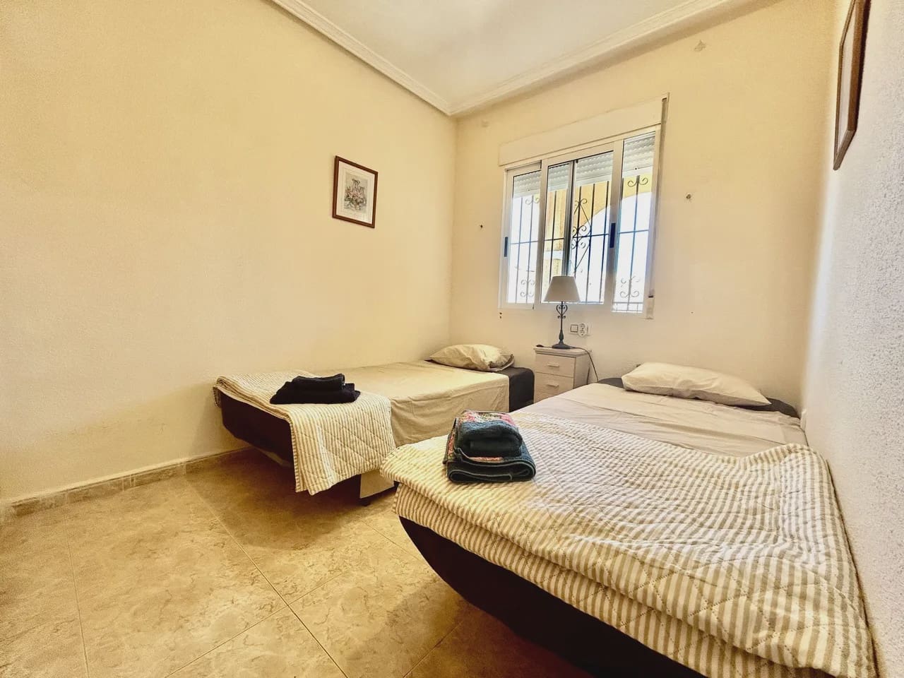 2 soverom Villa til salgs i La Zenia med svømmebasseng garasje - € 165 000 (Ref: 9995417)