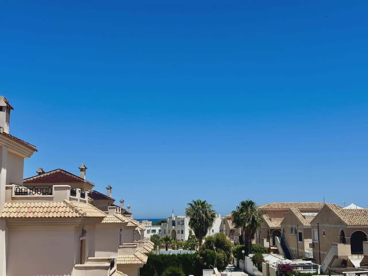 2 soverom Villa til salgs i La Zenia med svømmebasseng garasje - € 165 000 (Ref: 9995417)