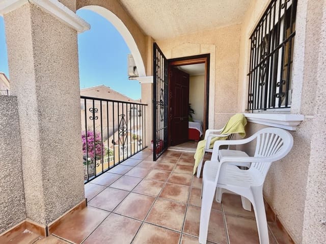 2 soverom Villa til salgs i La Zenia, Orihuela med svømmebasseng garasje - € 165 000 (Ref: 9995417)