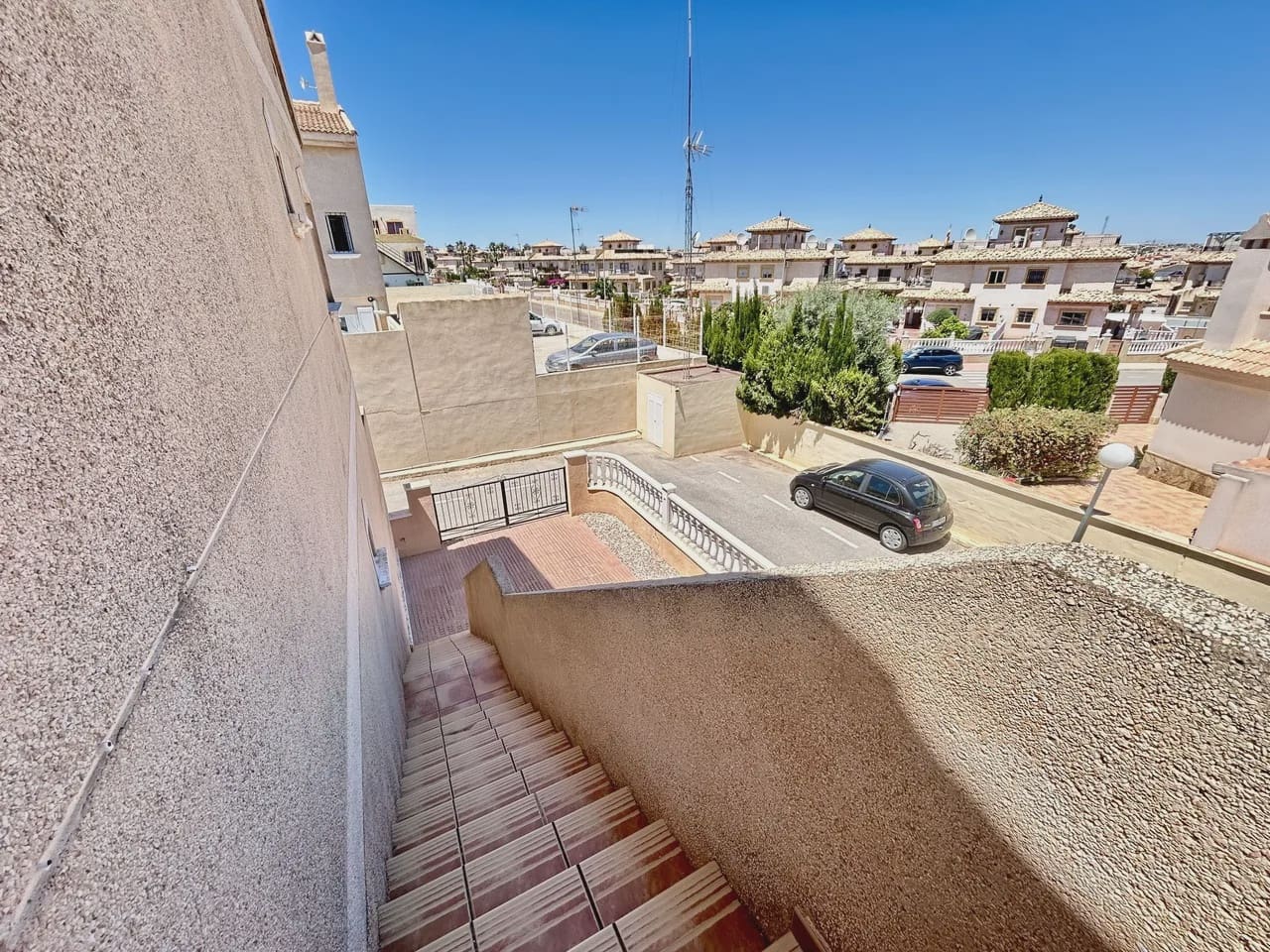 2 soverom Villa til salgs i La Zenia med svømmebasseng garasje - € 165 000 (Ref: 9995417)