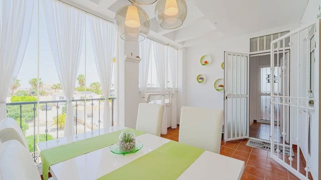 2 soveværelse Lejlighed til salg i Punta Prima, Orihuela med swimmingpool - € 174.900 (Ref: 9995421)