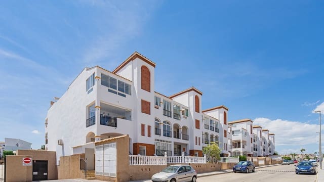 2 soveværelse Lejlighed til salg i Punta Prima, Orihuela med swimmingpool - € 174.900 (Ref: 9995421)