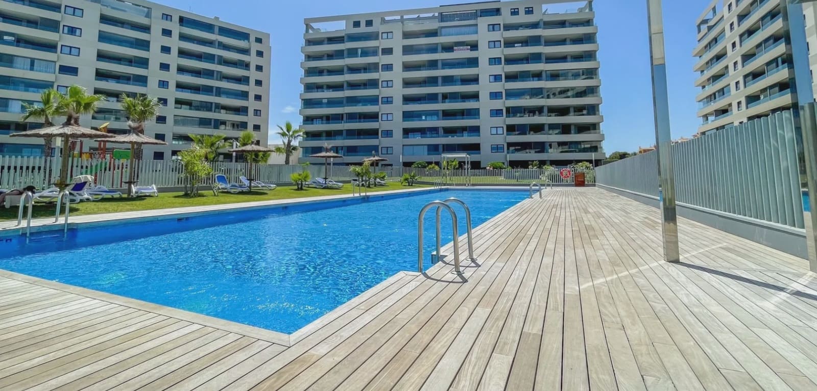 3 chambre Appartement à vendre à Orihuela Costa avec piscine garage - 579 900 € (Ref: 9996513)