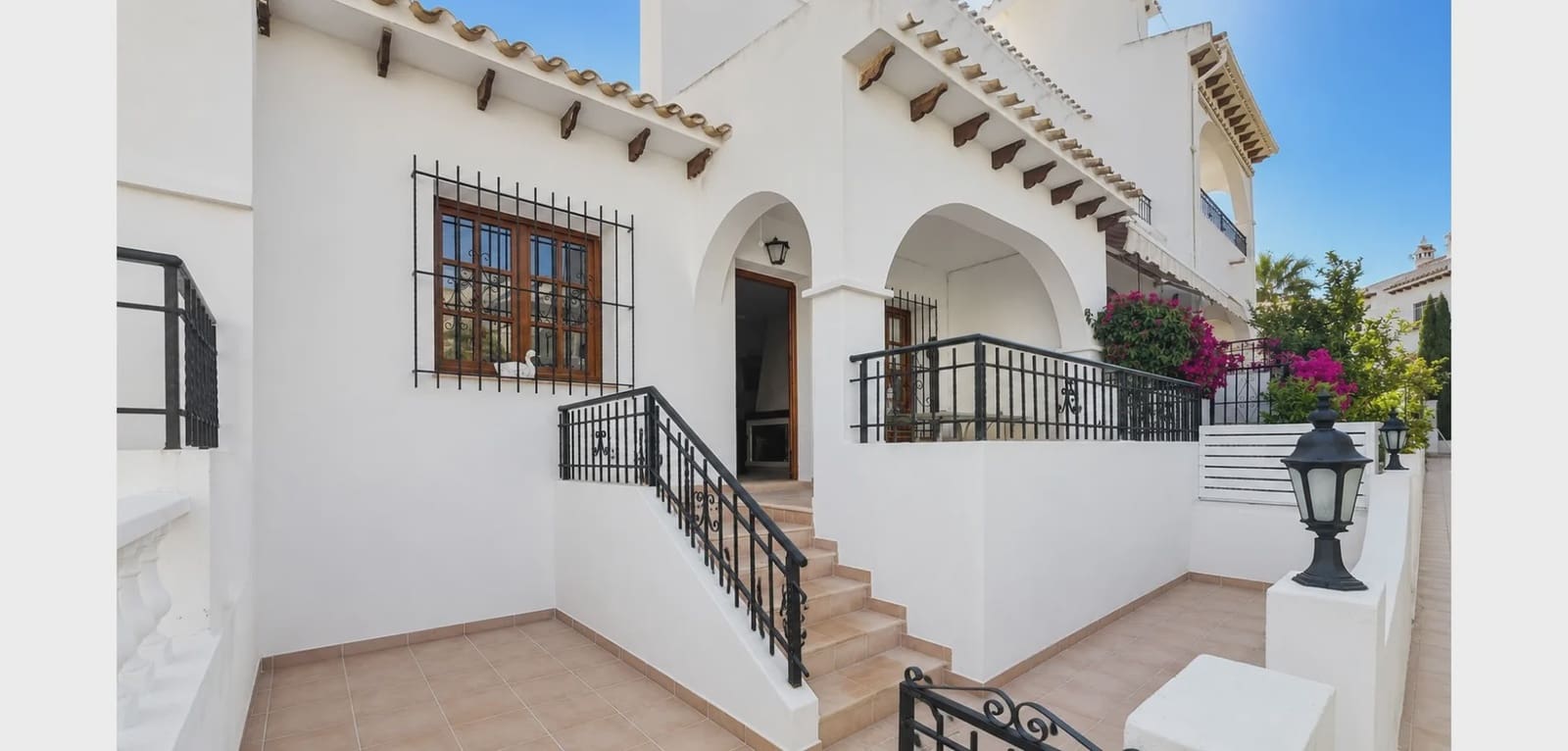 2 soverom Bungalow til salgs i Torrevieja med svømmebasseng - € 160 000 (Ref: 9996514)