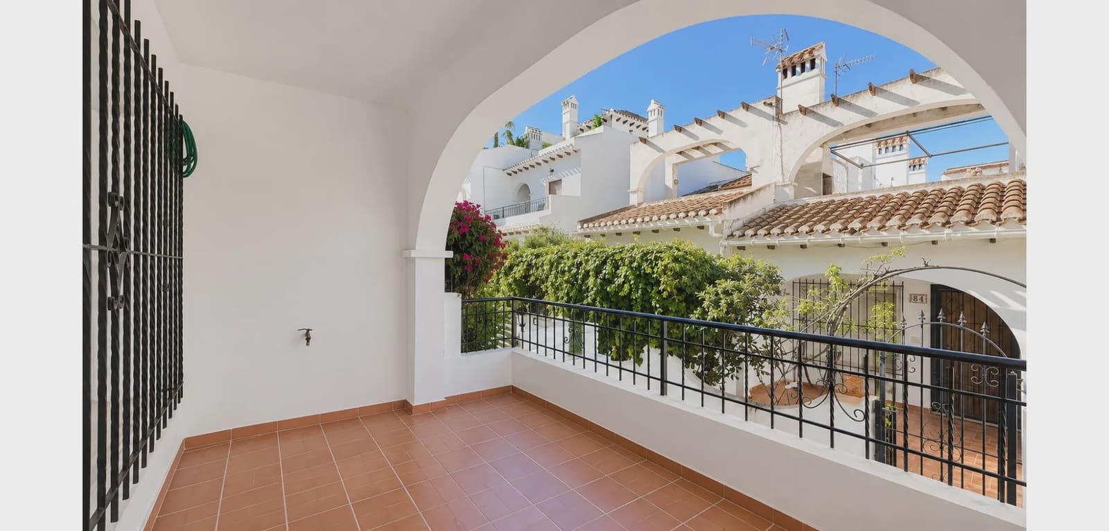 2 soverom Bungalow til salgs i Torrevieja med svømmebasseng - € 160 000 (Ref: 9996514)