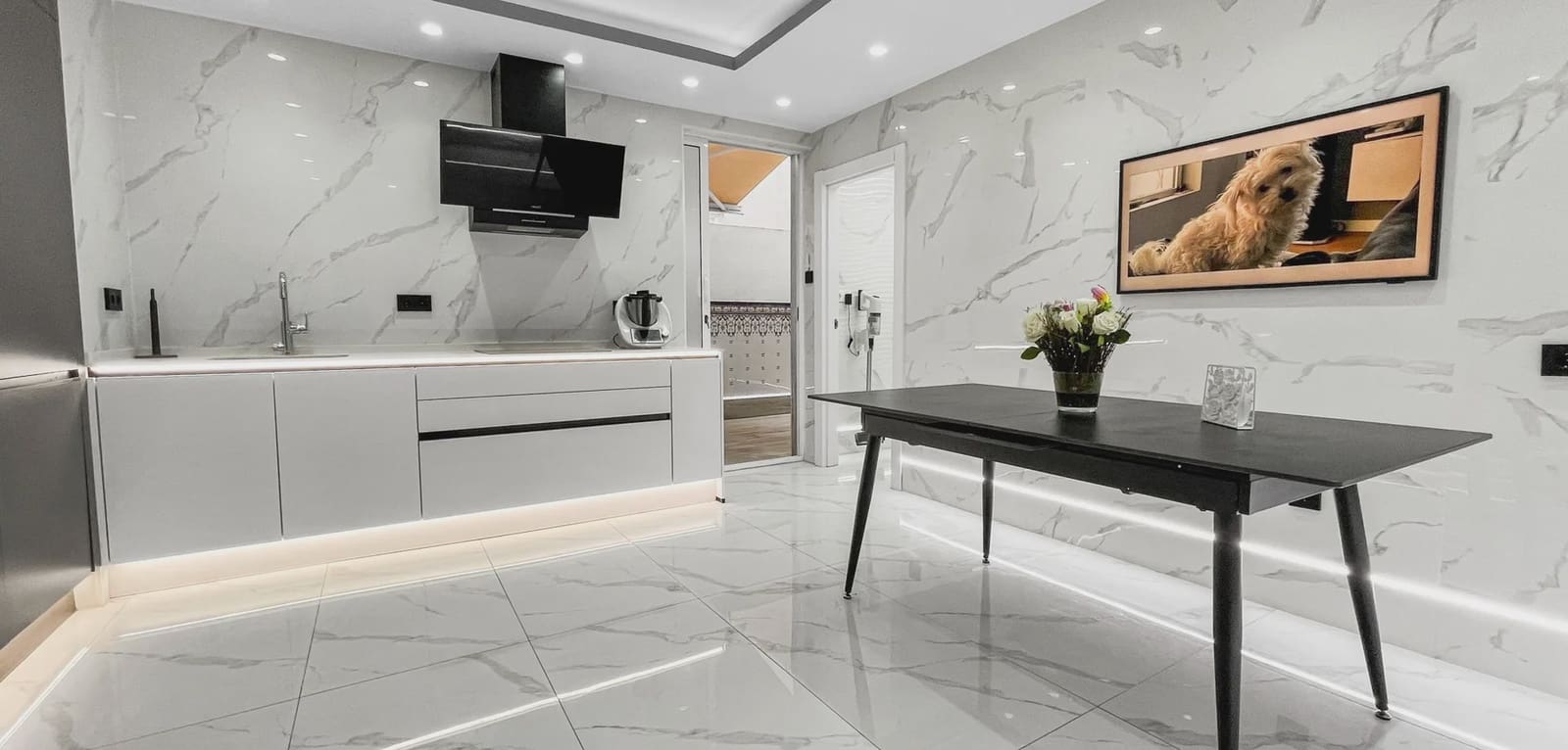 Apartamento de 3 habitaciones en Torrevieja en venta con garaje - 236.000 € (Ref: 9996515)