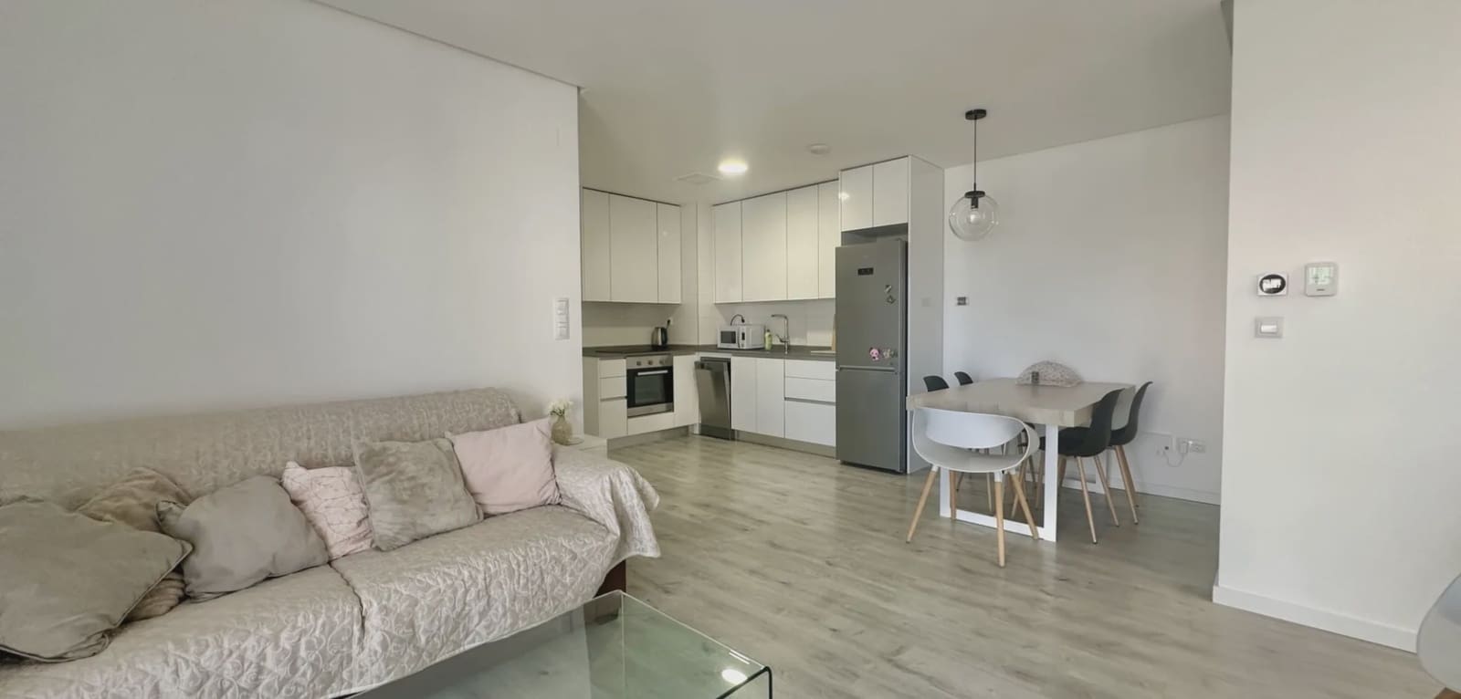 3 soveværelse Lejlighed til salg i Orihuela Costa med swimmingpool garage - € 320.000 (Ref: 9996519)