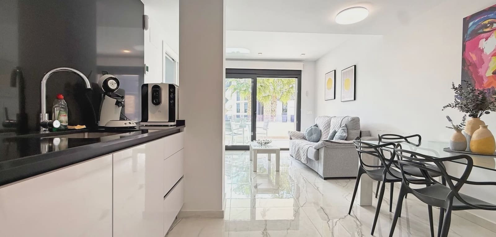 Apartamento de 2 habitaciones en Orihuela Costa en venta con piscina garaje - 249.000 € (Ref: 9996520)