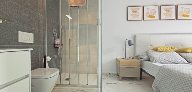 Apartamento de 2 habitaciones en La Florida, Orihuela en venta - 249.000 € (Ref: 9996520)