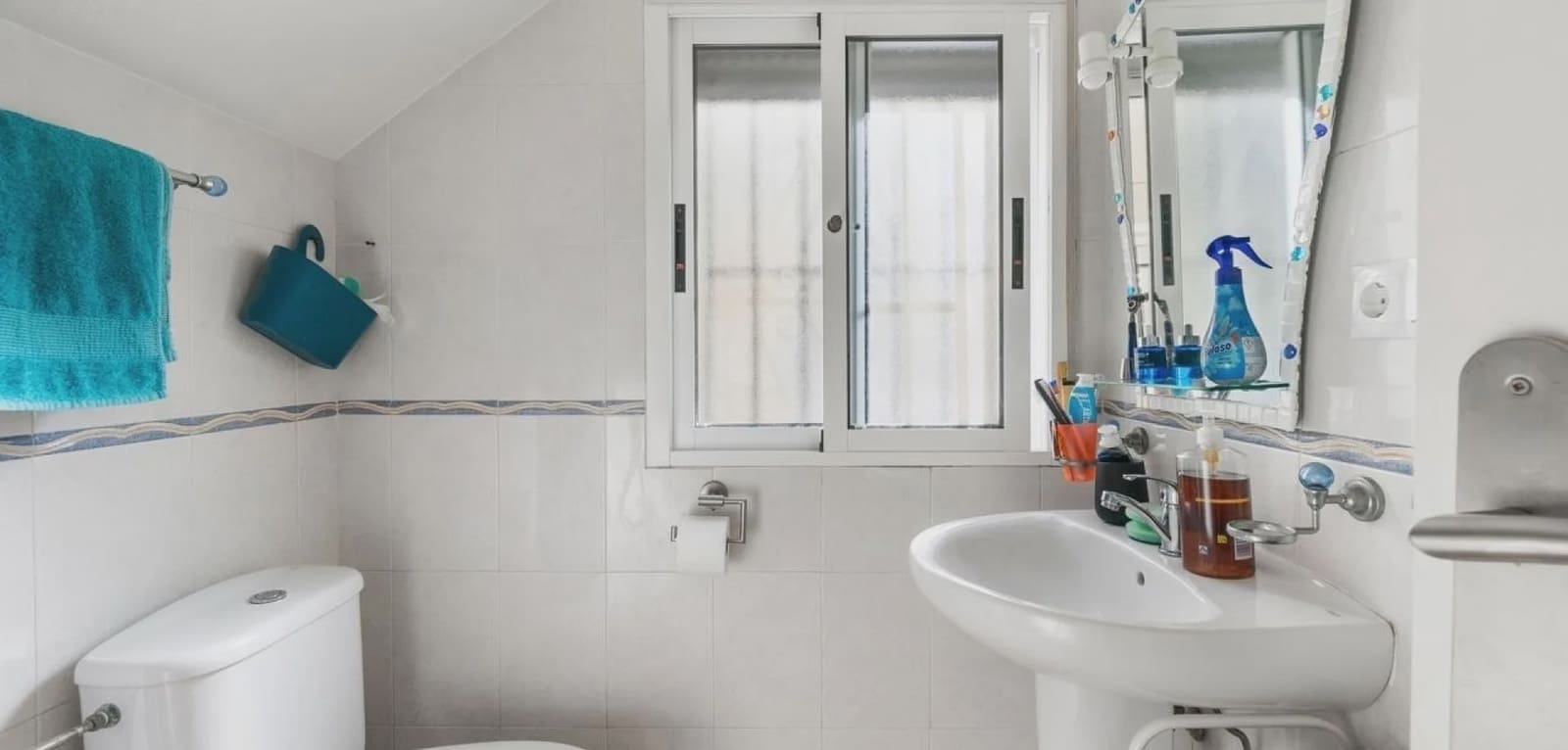 3 soverom Villa til salgs i Orihuela Costa med svømmebasseng garasje - € 295 000 (Ref: 9996521)