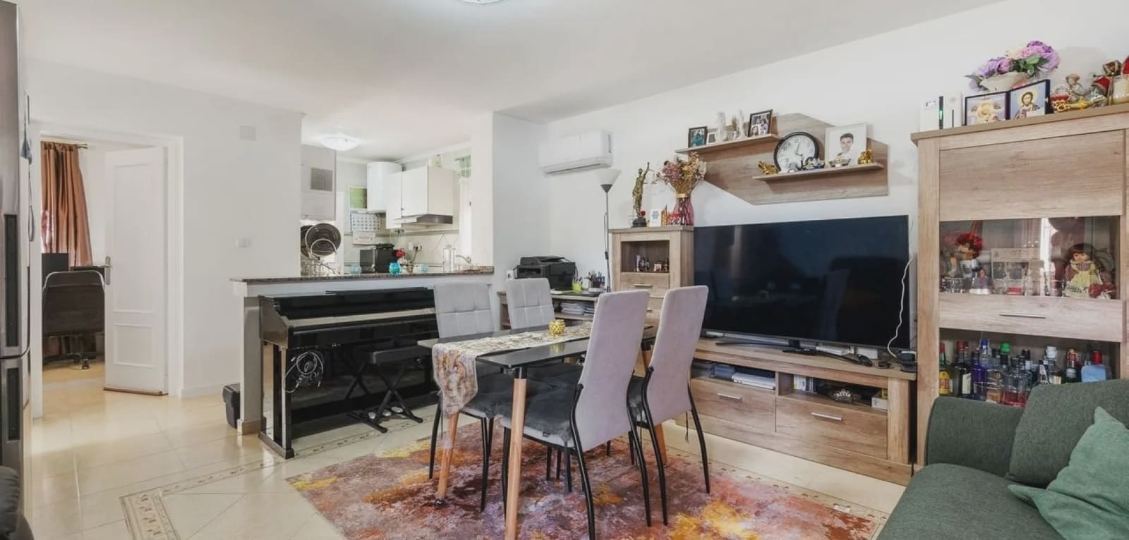 3 soverom Villa til salgs i Orihuela Costa med svømmebasseng garasje - € 295 000 (Ref: 9996521)