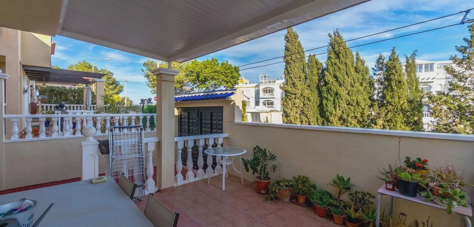 3 soverom Villa til salgs i Orihuela Costa med svømmebasseng garasje - € 295 000 (Ref: 9996521)