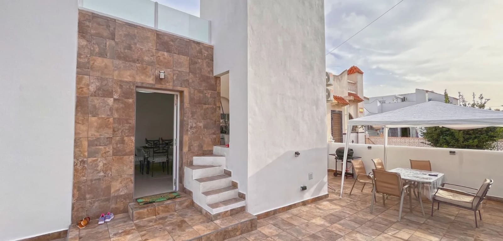 2 makuuhuone Bungalow myytävänä paikassa Orihuela Costa - 219 000 € (Ref: 9996523)