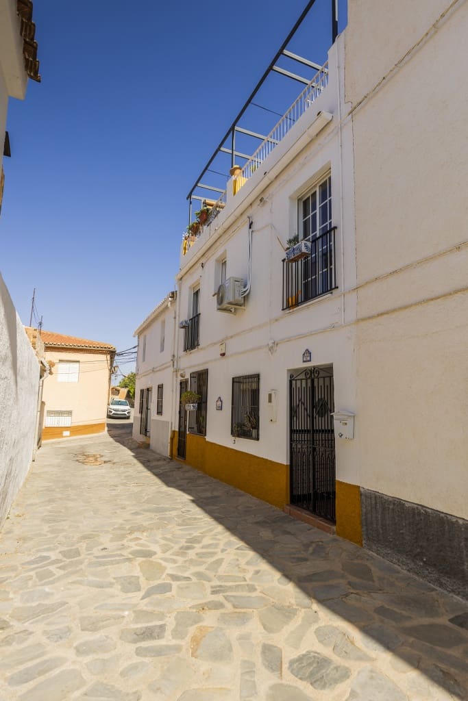 5 soverom Hus til salgs i Niguelas - € 325 000 (Ref: 10073316)