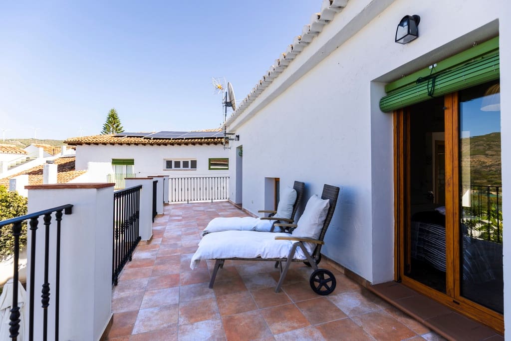 5 chambre Maison de Ville à vendre à Melegis - 452 000 € (Ref: 10185904)