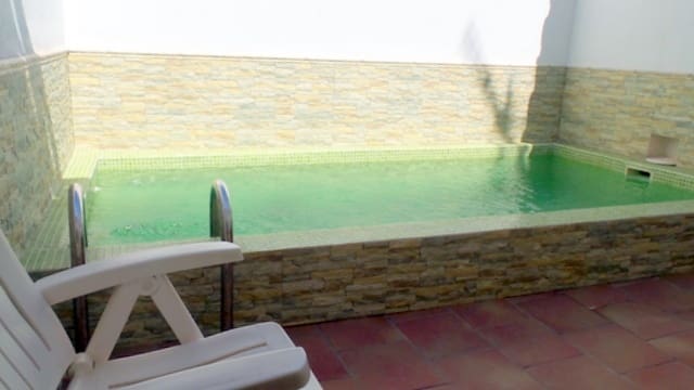 3 soveværelse Byhus til salg i Albunuelas med swimmingpool - € 140.000 (Ref: 7372267)