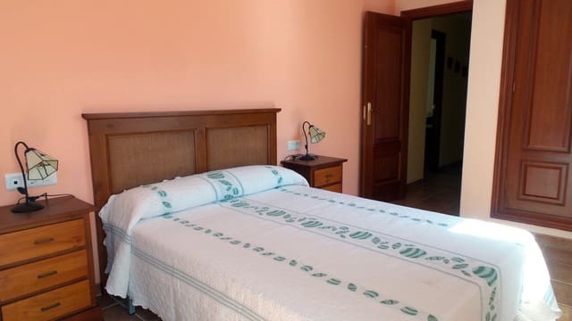 3 soveværelse Byhus til salg i Albuñuelas med swimmingpool - € 140.000 (Ref: 7372267)