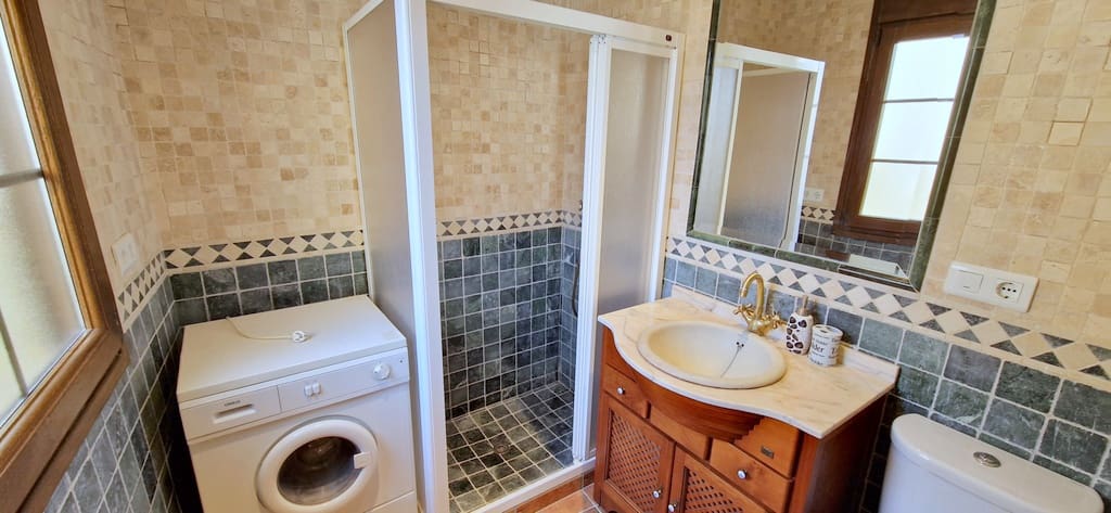 3 soveværelse Byhus til salg i Albunuelas med swimmingpool - € 140.000 (Ref: 7372267)