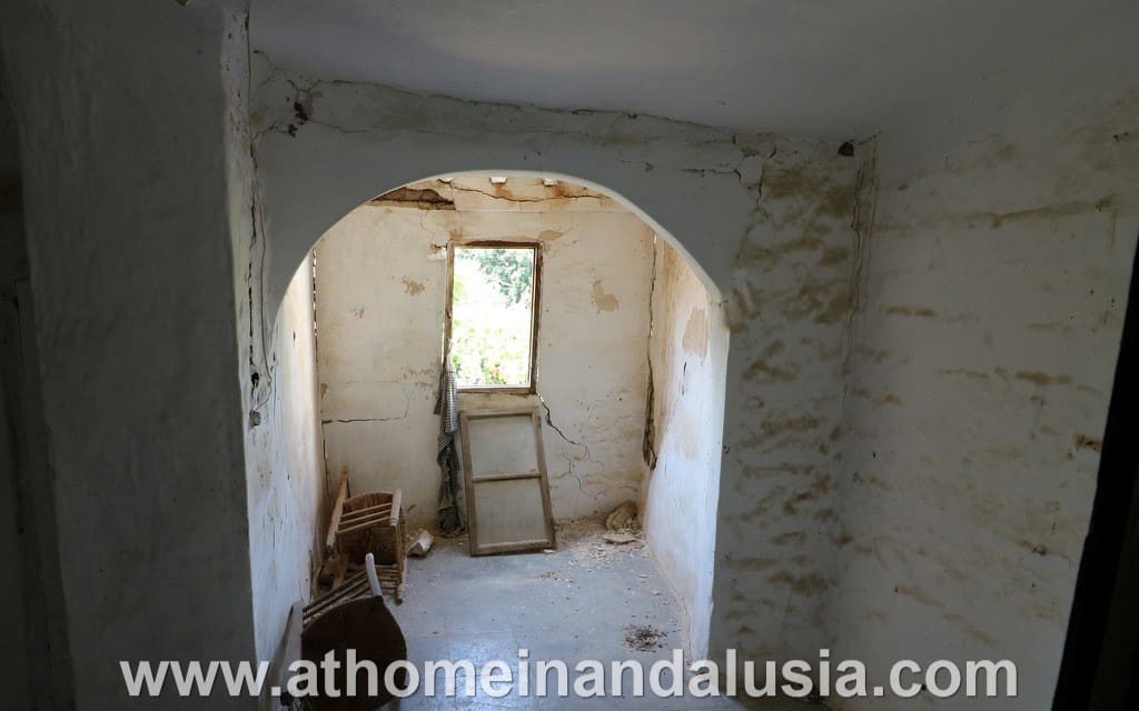 Ruin til salg i Melegis - € 29.500 (Ref: 7377516)