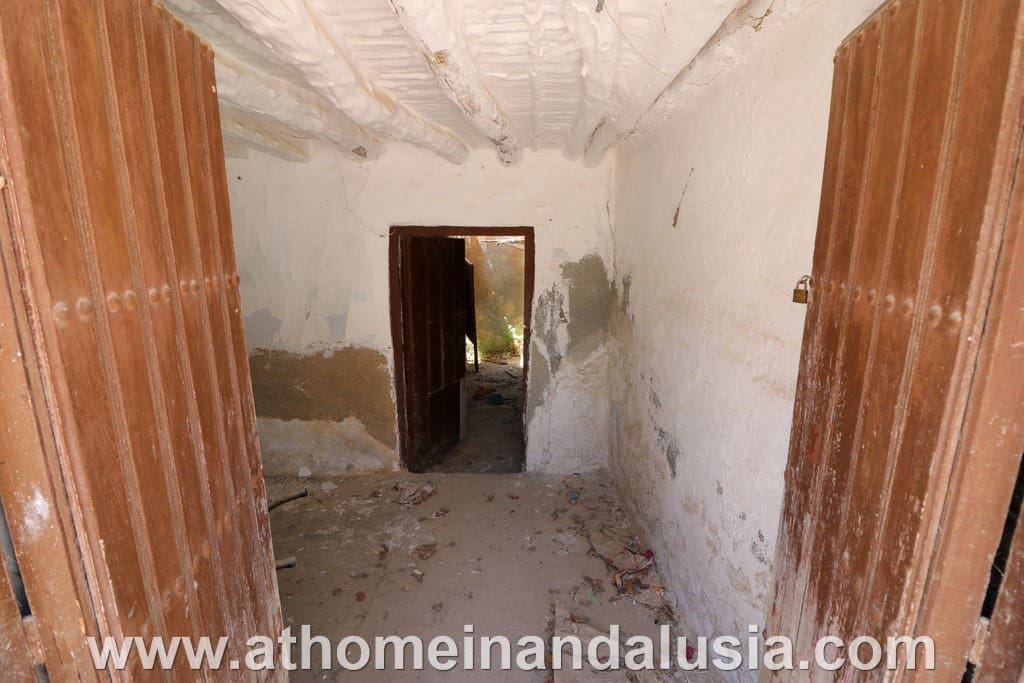 Ruin til salg i Melegis - € 29.500 (Ref: 7377516)