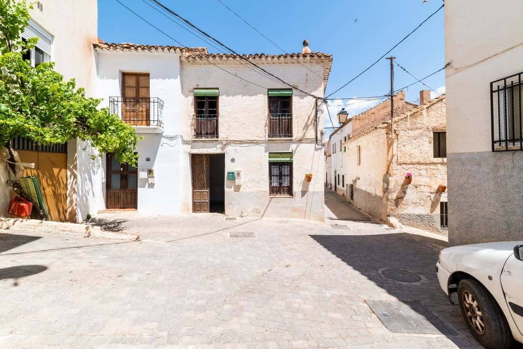 3 bedroom Townhouse for sale in Conchar, Villamena € 58,000 (Ref