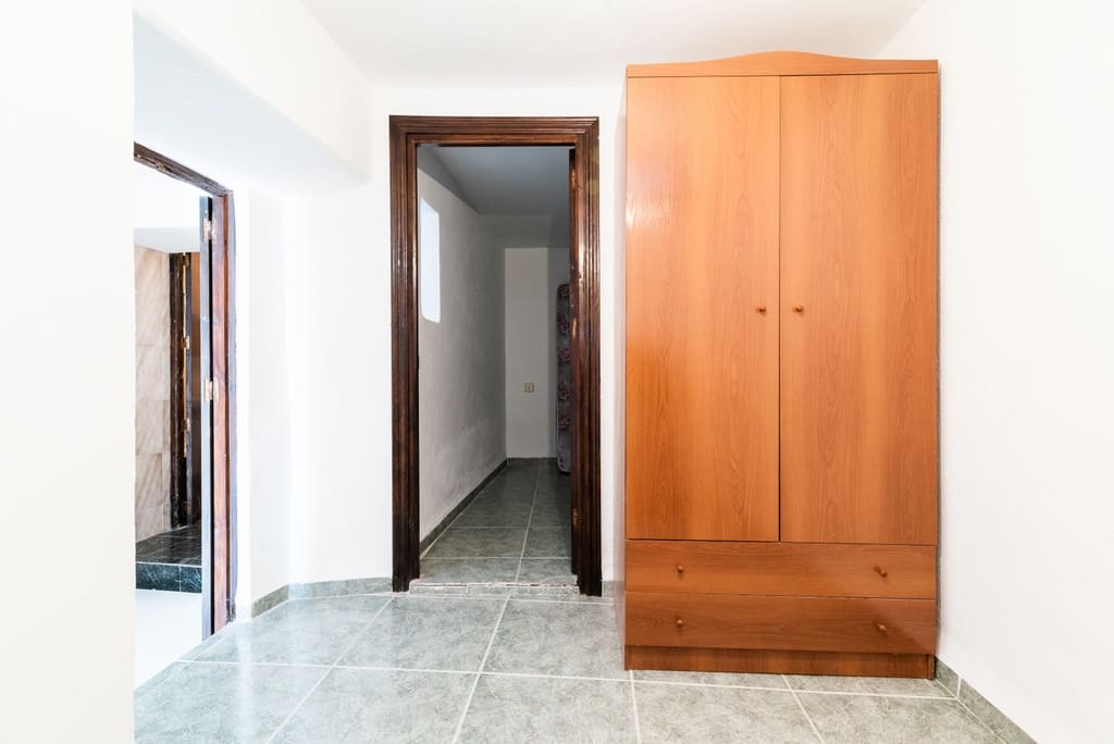 2 soveværelse Byhus til salg i Saleres - € 69.000 (Ref: 7916397)