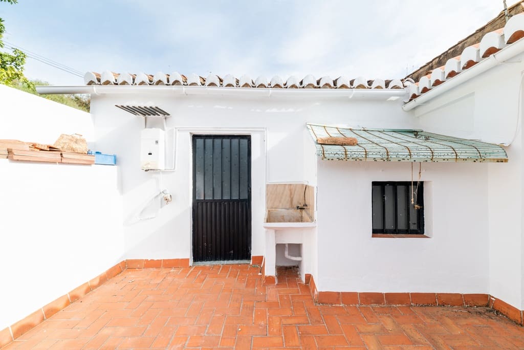 2 soveværelse Byhus til salg i Saleres - € 69.000 (Ref: 7916397)