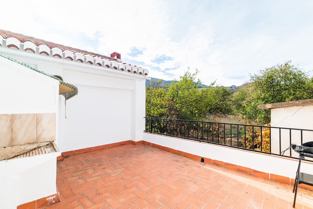 2 soveværelse Byhus til salg i Saleres - € 69.000 (Ref: 7916397)