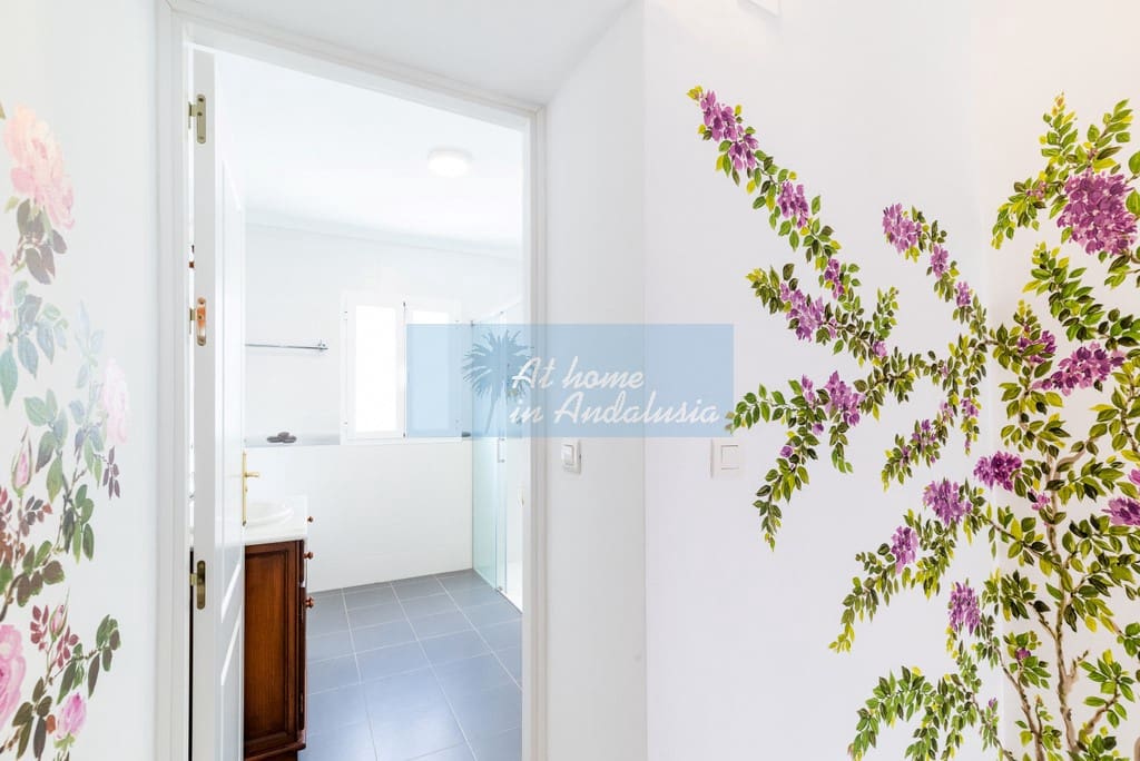 5 bedroom Townhouse for sale in Lecrin - € 390,000 (Ref: 8245898)