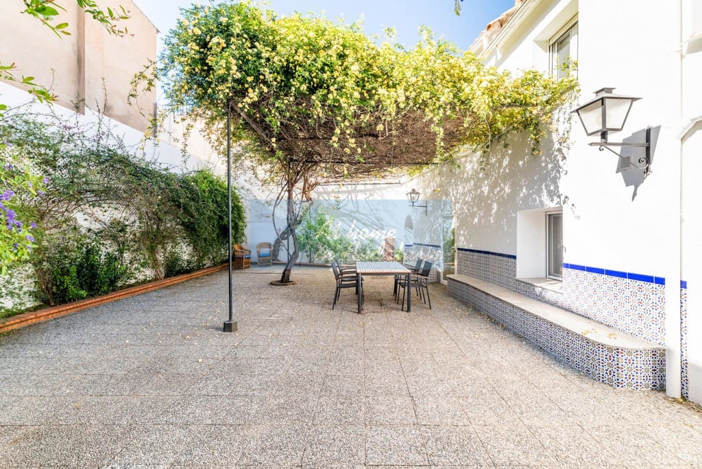 5 bedroom Townhouse for sale in Lecrin - € 390,000 (Ref: 8245898)
