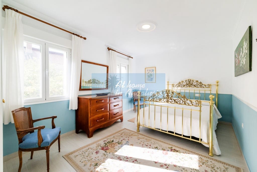 5 bedroom Townhouse for sale in Lecrin - € 390,000 (Ref: 8245898)