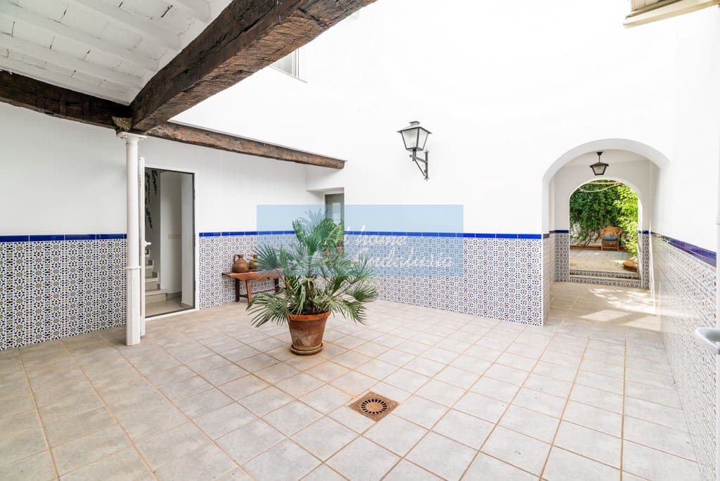 5 bedroom Townhouse for sale in Lecrin - € 390,000 (Ref: 8245898)