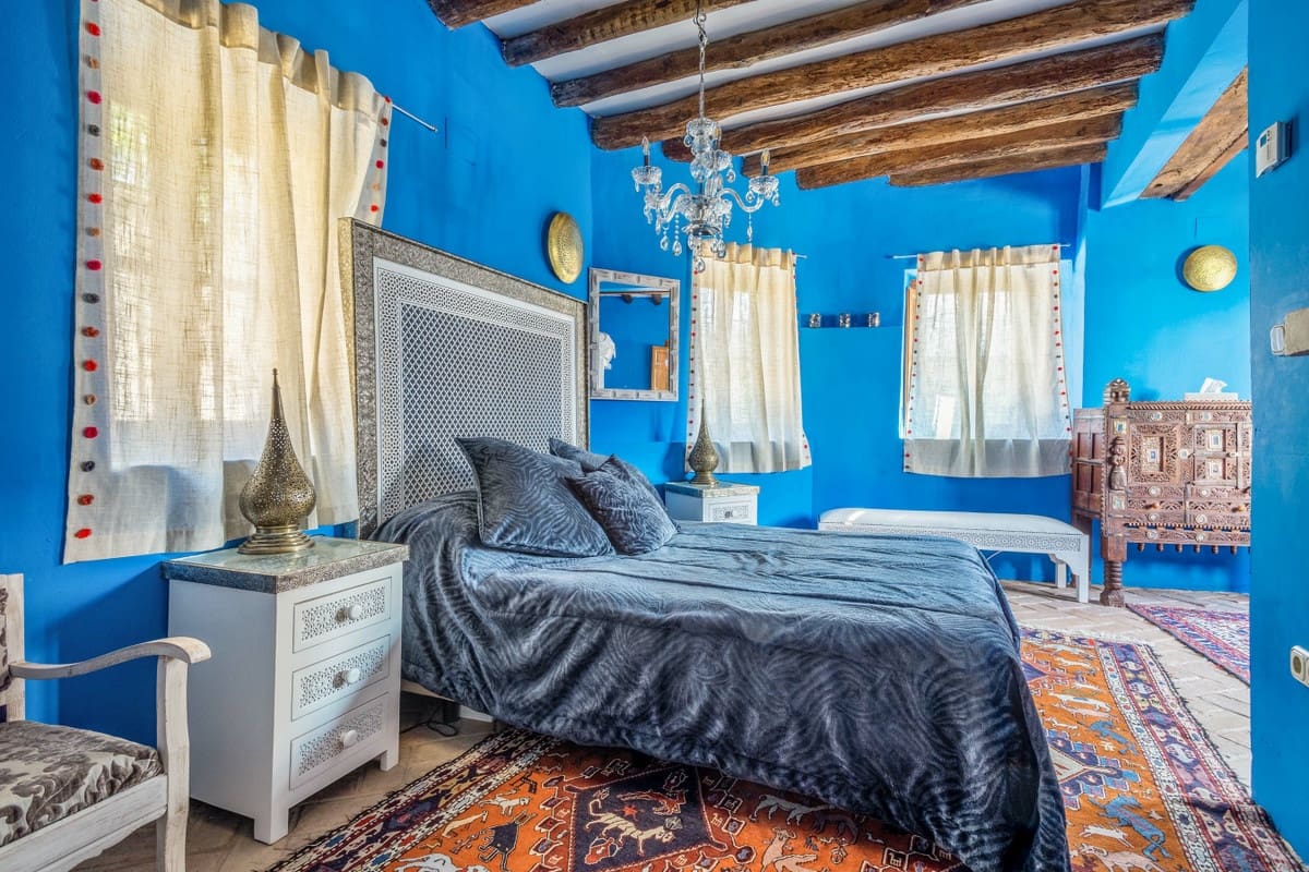 5 soveværelse Villa til salg i Melegis med swimmingpool - € 650.000 (Ref: 8695598)