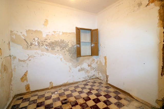 4 soveværelse Byhus til salg i Albuñuelas - € 42.000 (Ref: 8855430)