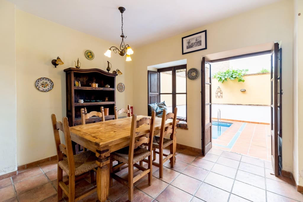 3 soveværelse Byhus til salg i Lecrin med swimmingpool - € 165.000 (Ref: 9093314)