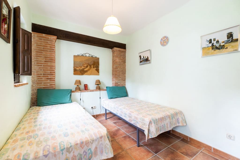 3 soveværelse Byhus til salg i Lecrin med swimmingpool - € 165.000 (Ref: 9093314)