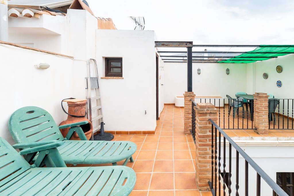 3 soveværelse Byhus til salg i Lecrin med swimmingpool - € 165.000 (Ref: 9093314)