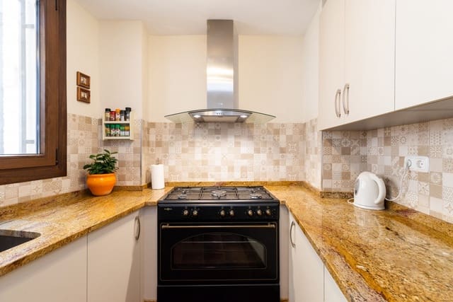 Casa de 3 habitaciones en Nigüelas en venta - 210.000 € (Ref: 9101233)