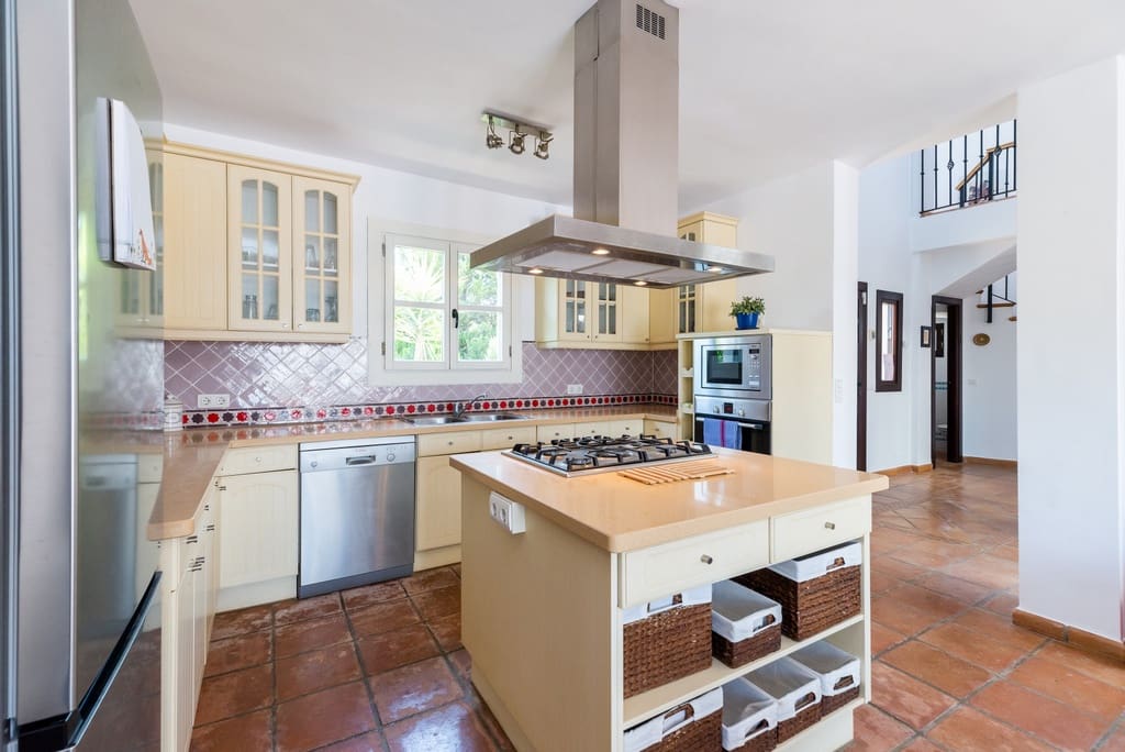 3 soveværelse Finca/Landehus til salg i Villamena med swimmingpool garage - € 495.000 (Ref: 9113582)