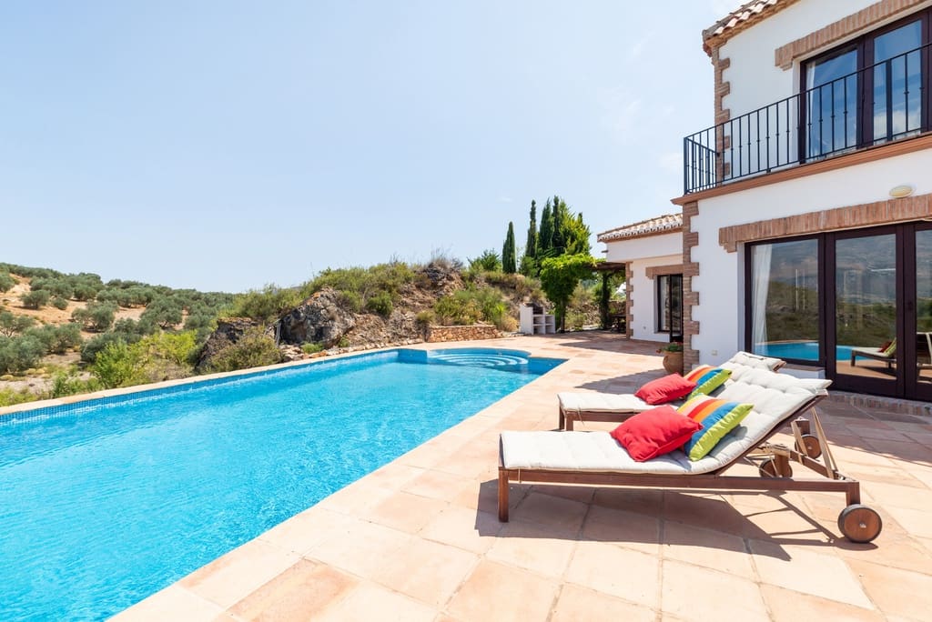 3 soveværelse Finca/Landehus til salg i Villamena med swimmingpool garage - € 495.000 (Ref: 9113582)