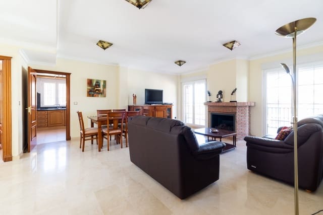 5 soveværelse Villa til salg i Dílar med swimmingpool garage - € 399.000 (Ref: 9141883)