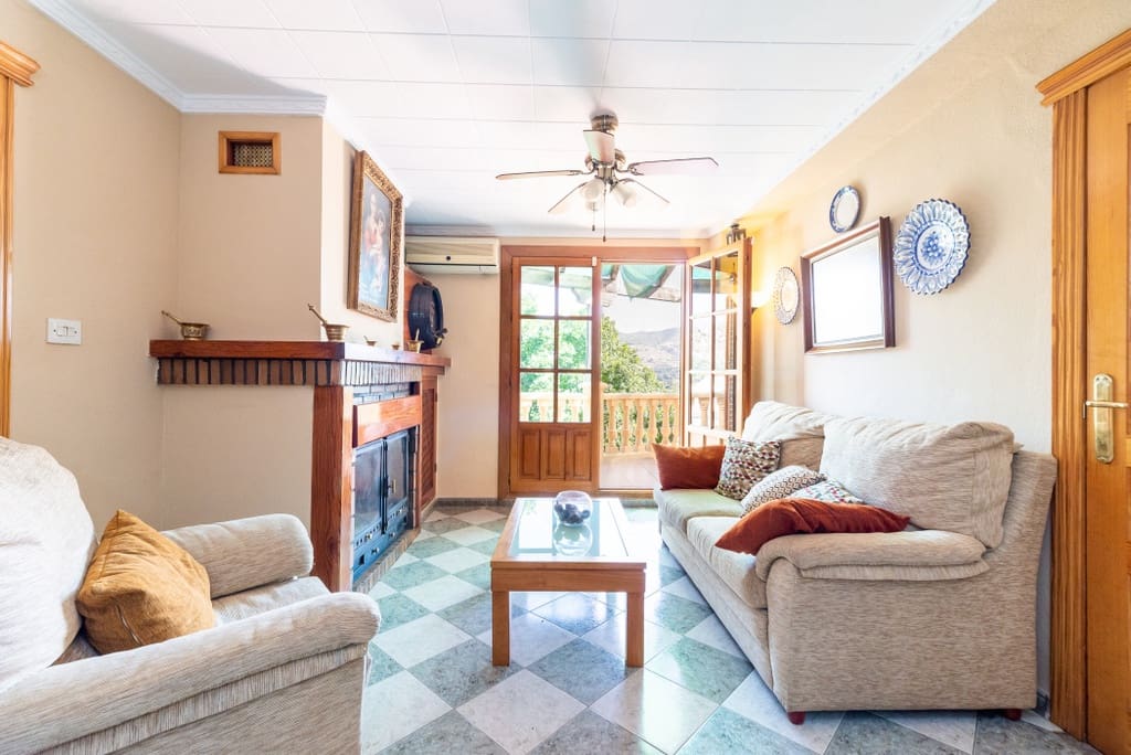 4 soveværelse Byhus til salg i Restabal med garage - € 250.000 (Ref: 9164449)